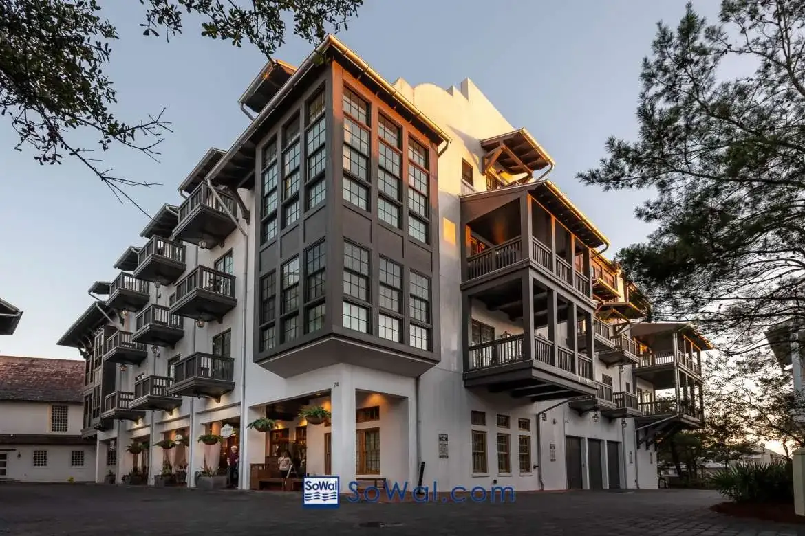 Pescado Seafood Grill and Rooftop Bar