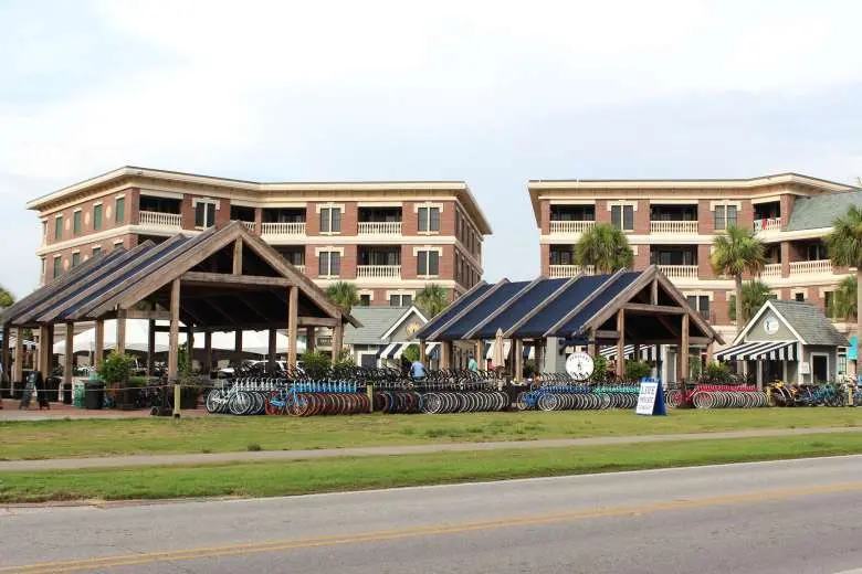 Peddlers Pavilion Farmers Market