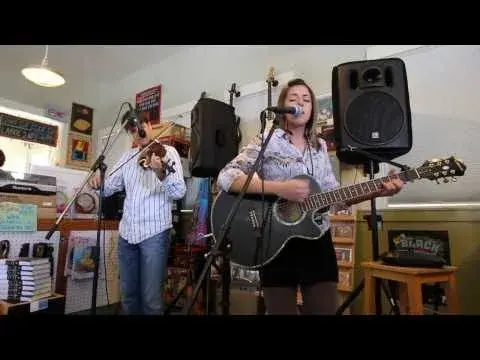 Kelsey Anna is Lighting up SoWal With Her Songs