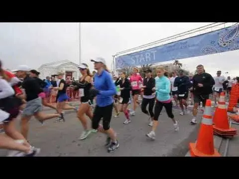 Seaside Half Marathon & 5K Run 2011 Start Video