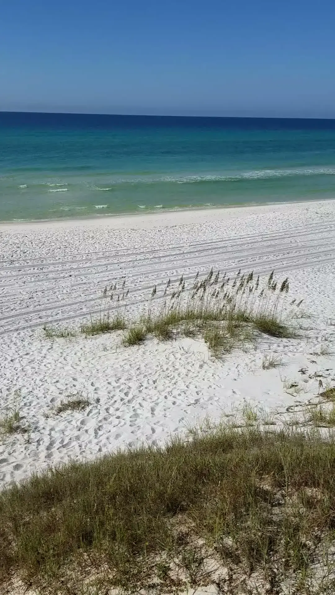 Gentle Santa Rosa Beach Day