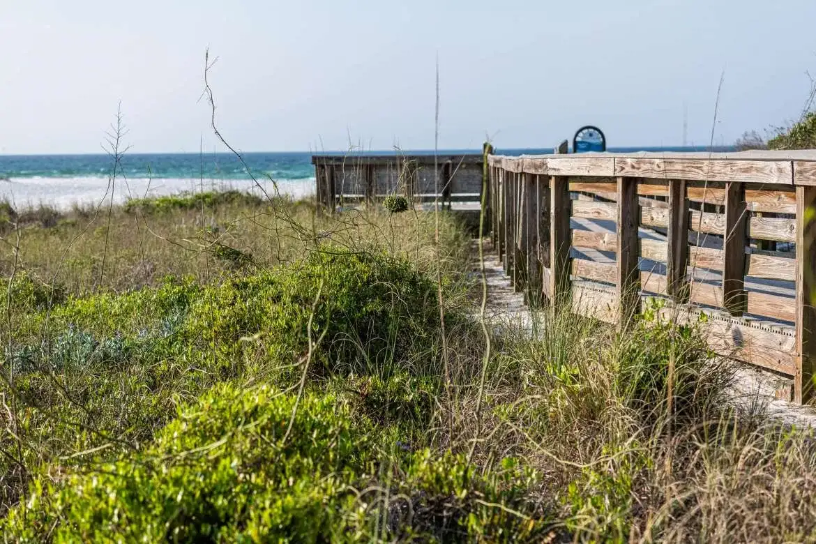 Eastern Lake Beach Access