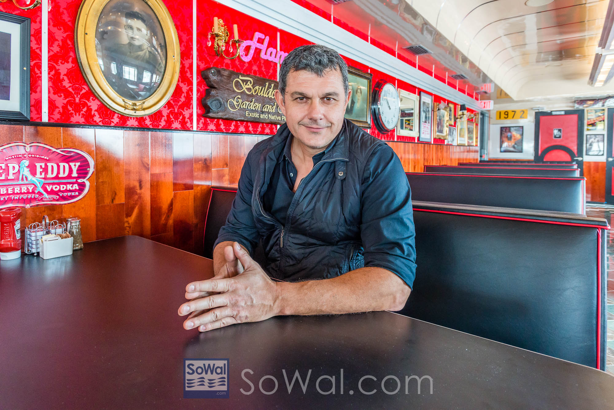 150302-destindiner-018-sowal-2000.jpg