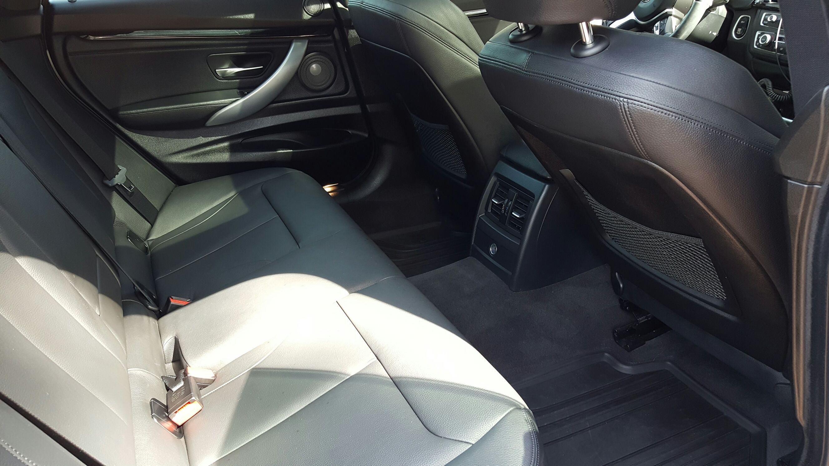 BMW 4.jpg