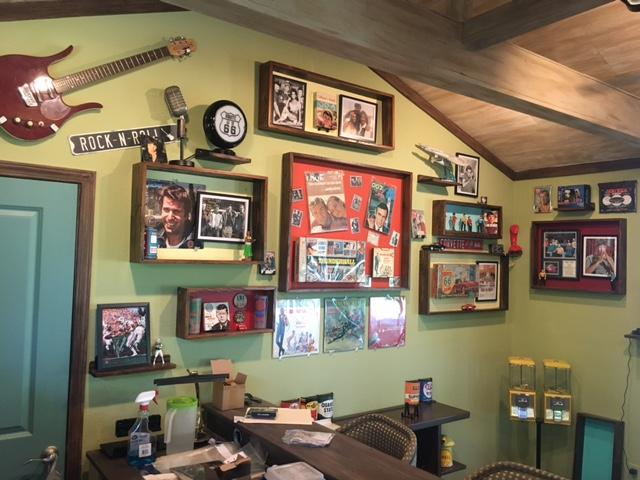 retroville office.png