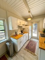 Unit A kitchen.JPG