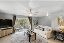 Living Room 2.jpg Living Room 2.jpg