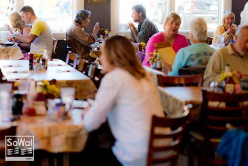 Another Broken Egg Cafe opens in Destin Commons