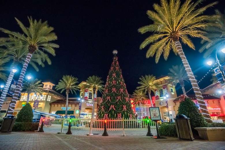 Destin Christmas Lights 2022 Destin Commons: Santa's Arrival & Tree Lighting | Sowal.com