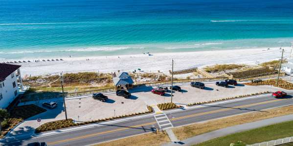 Discovering Destin Beach: Scenic Gulf Drive in Miramar Beach, FL